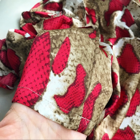 🆕 RED TAN SNAKE PRINT COLD SHOULDER SATIN DRESS - Picture 7 of 10